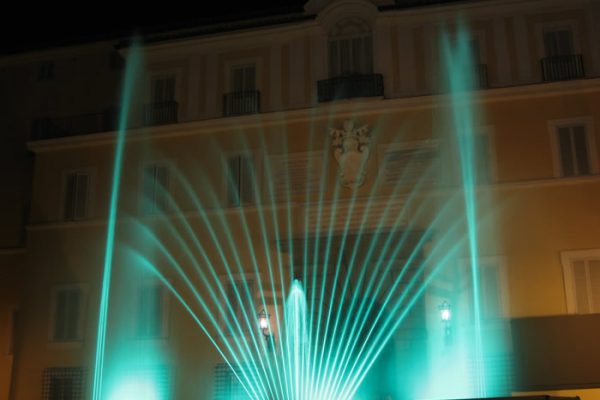 Dominici's Fontane Danzanti e giochi d'acqua - Dimensioni fontana danzante: 10 x 4m